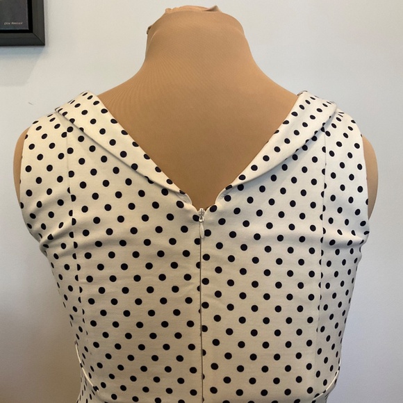 Polkadot dress from Lands’ End - Picture 3 of 8